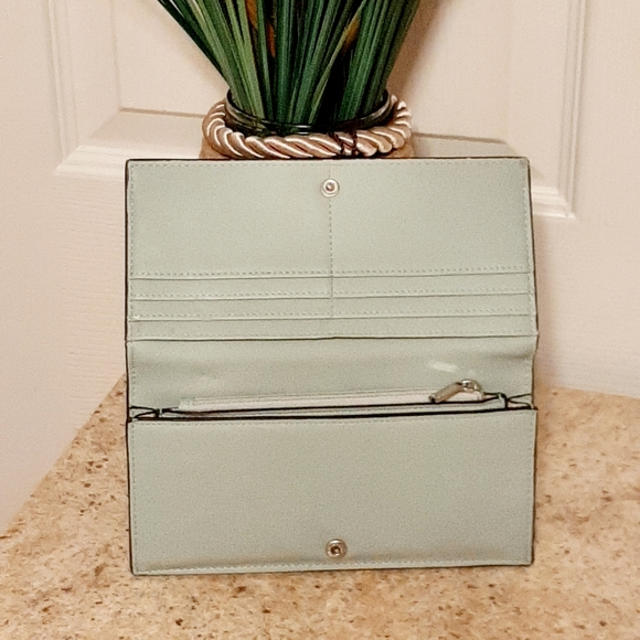 Halston Wallet/Clutch - Picture 4 of 14